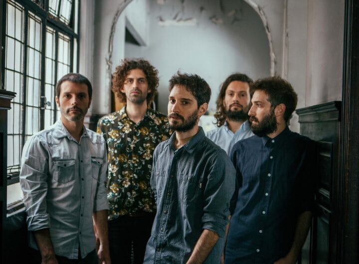 Hermanos Láser se presenta en Argentina con su sonido que navega entre el Indie-Rock, Folk y Pop 6
