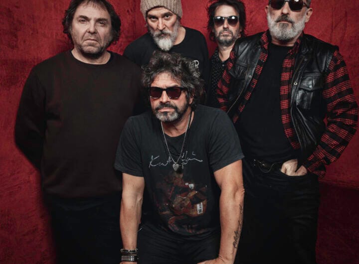Los Caballeros de la Quema lanzan “Otro día en la oficina”: el tercer adelanto de su nuevo álbum 1