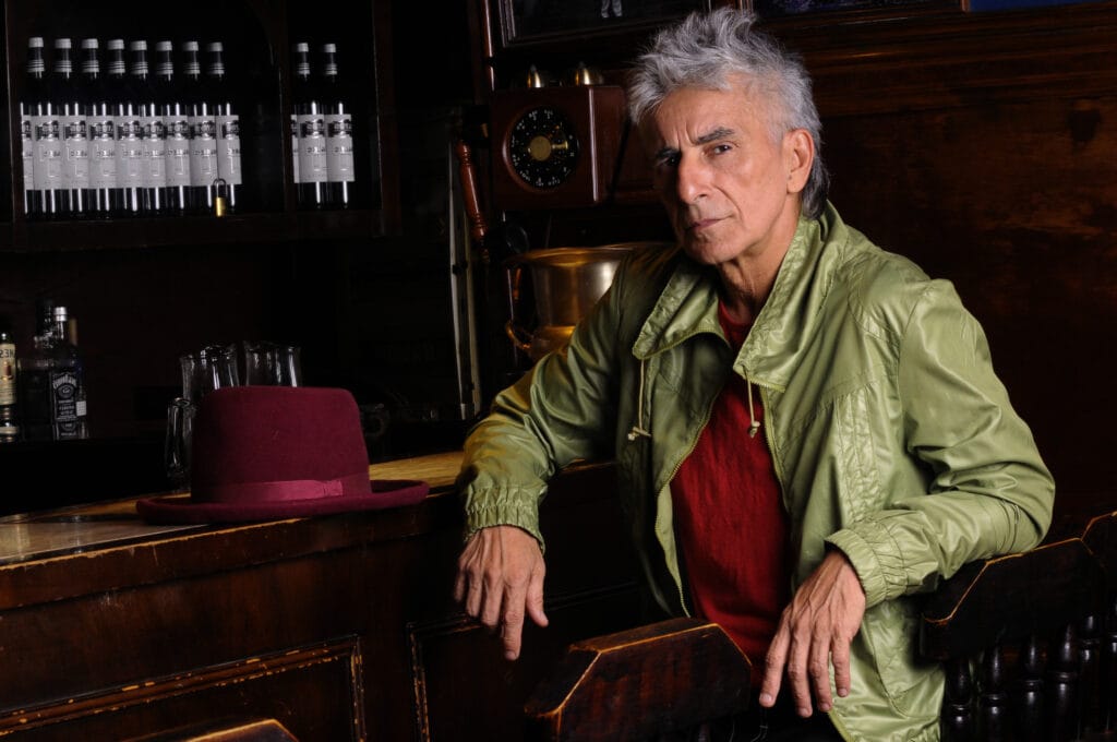 Raúl Ruffino lanza “La disculpa” 1 Ruffino, uno de los líderes de Los Tipitos