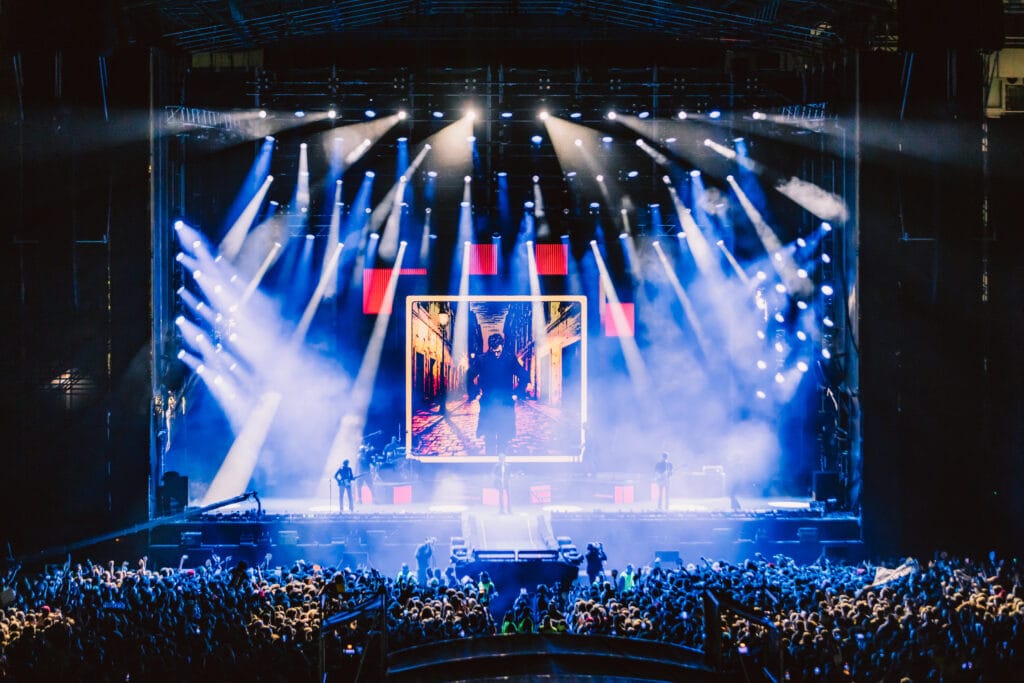 El Cuarteto de Nos desató su fiesta en Ferro con un show arrollador ante 25 mil personas 203