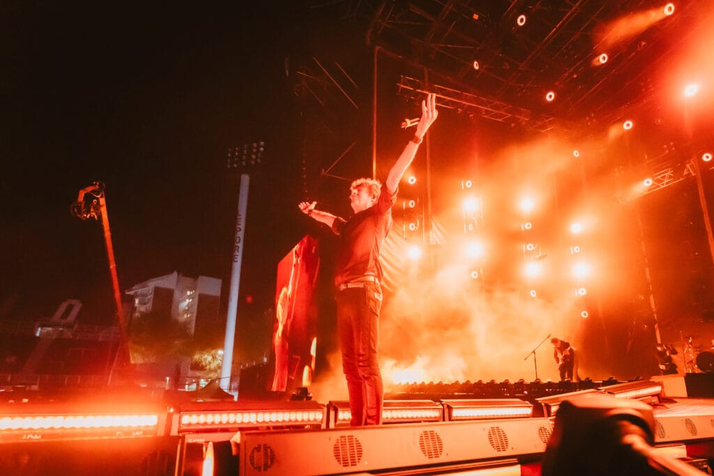 El Cuarteto de Nos desató su fiesta en Ferro con un show arrollador ante 25 mil personas 196