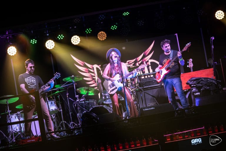 Piloteando Pájaros lanza su single “Que nunca se me pegue” 3 Pájaros