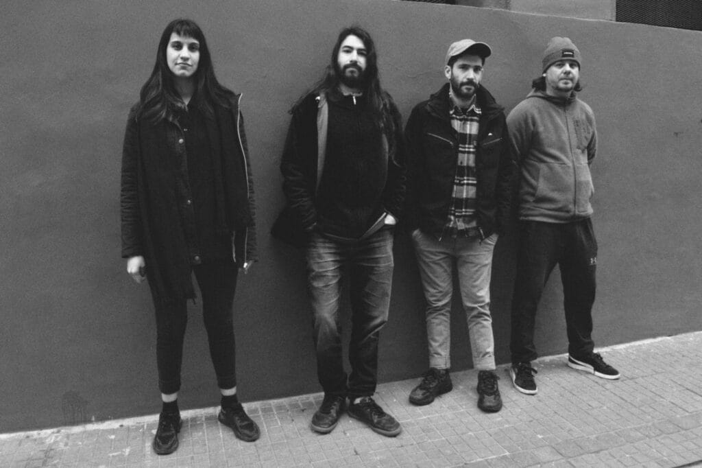 Feriados lanza “Gitanos” y anuncia show en Mamita Bar para el 12 de setiembre 3 Feriados