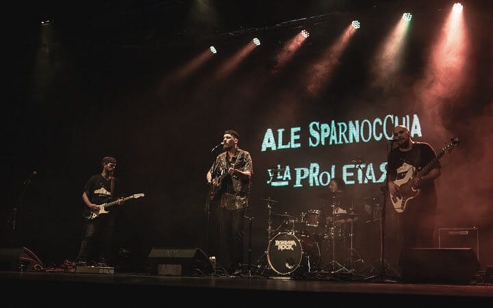 Ale Sparnocchia y La Proletaria adelantará su flamante material de estudio en el Teatro de Lomas el 2 de noviembre 1 Ale Sparnocchia y La Proletaria
