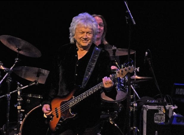 John Lodge, bajista y vocalista de The Moody Blues, murió a los 82 años 3 Lodge