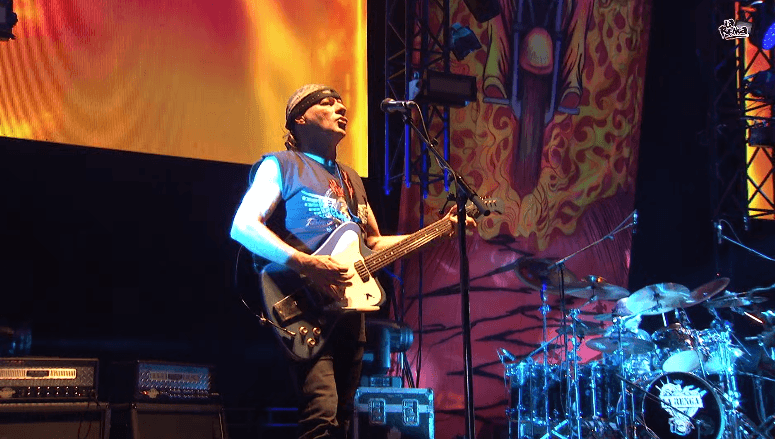 La Renga presentó “Solo hace falta un mundo para dar una vuelta (En Vivo)”: el nuevo disco grabado en Mallorca, Nápoles y Madrid 4 La Renga