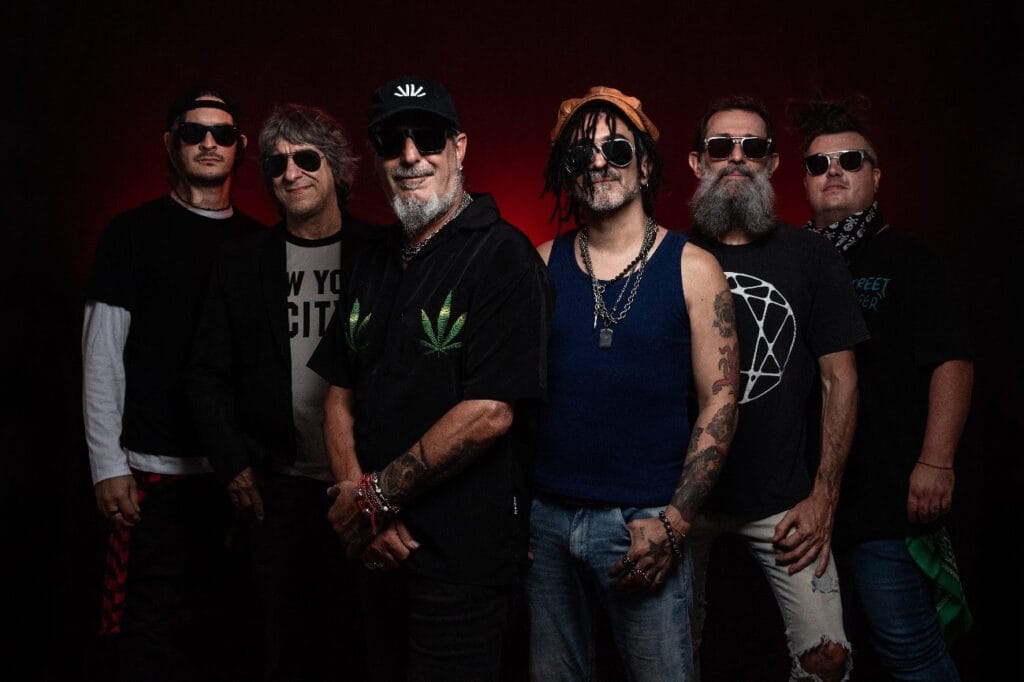 Kapanga y Bandalos Chinos presentan “Desearía”, el tercer adelanto del próximo álbum por los 30 años de la banda 2 Kapanga