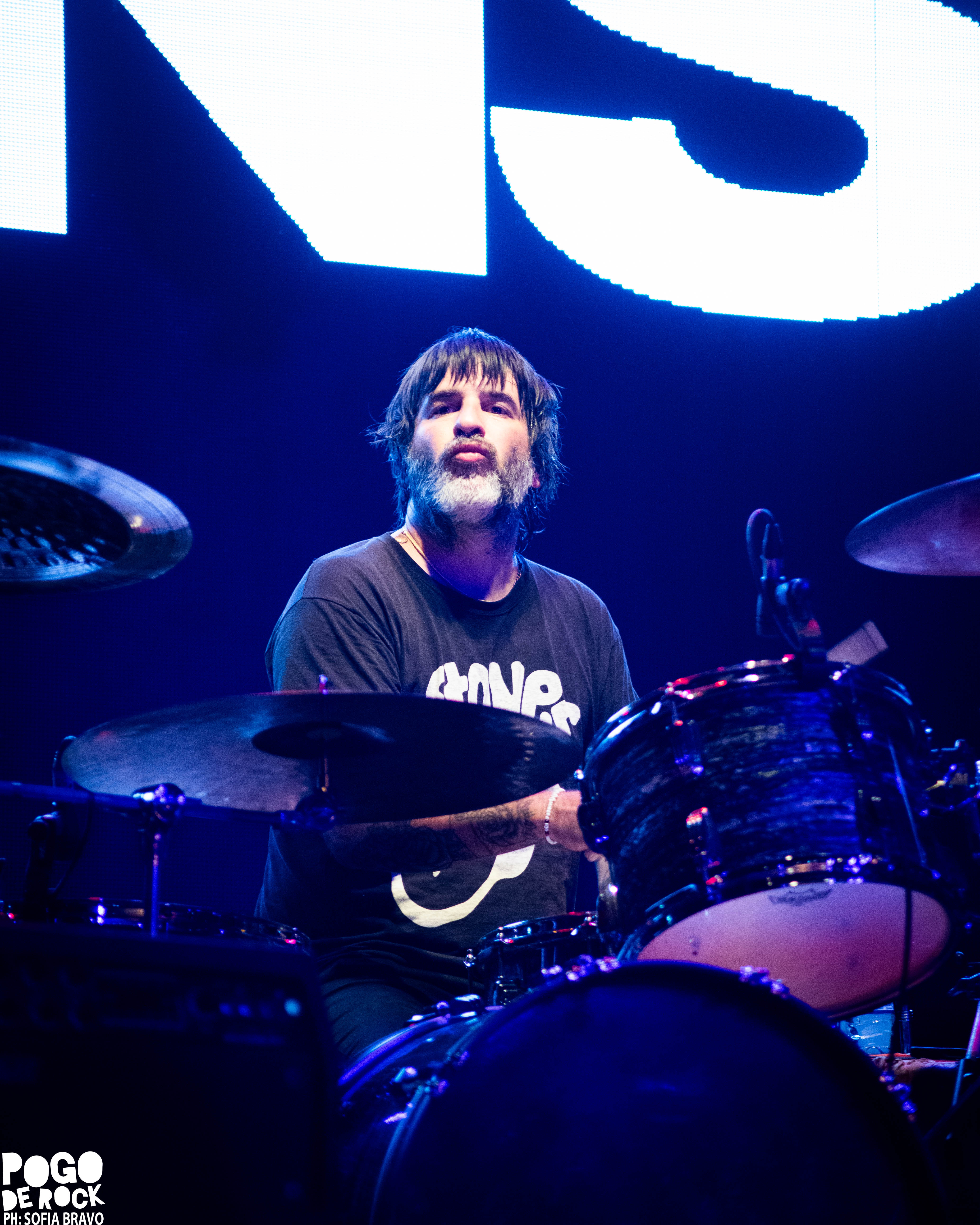 Juanse encendió el Teatro Flores con un show crudo, directo y a puro rock 161