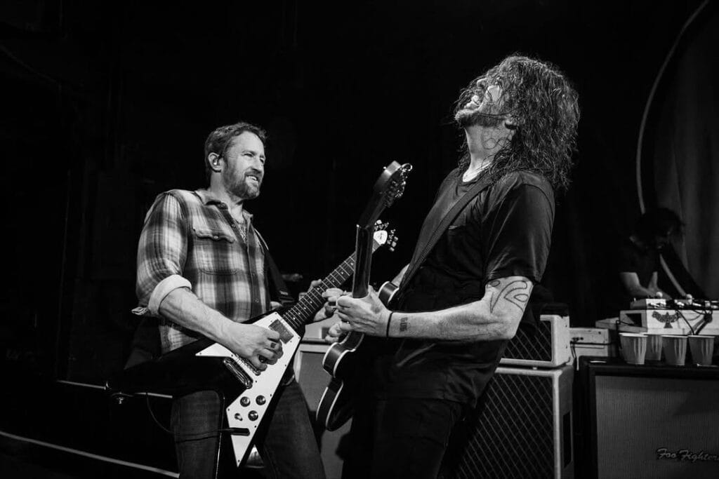 Foo Fighters estrena “Your Favorite Toy”, primer adelanto de su nuevo álbum 19