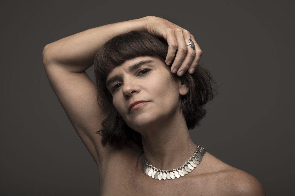 Barbarita Palacios presentará “Vivir Así” el 10 de abril en La Fábrica 5 Barbarita Palacios