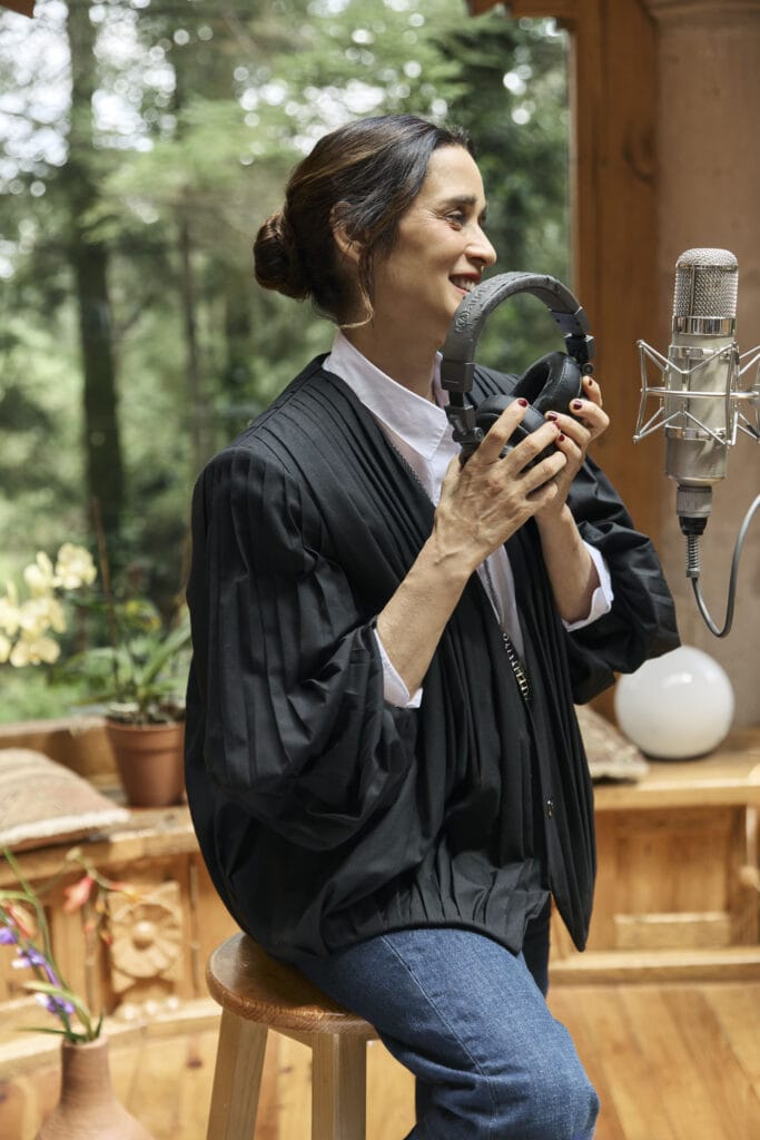 Julieta Venegas y Natalia Lafourcade unen fuerzas en “Tengo Que Contarte”, una confesión musical con raíz mexicana 117 Venegas Lafourcade