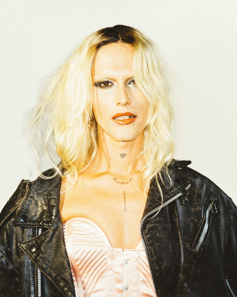 Suena: el nuevo ciclo de MundosMusic que trae artistas de México y Brasil en su primera edición 10