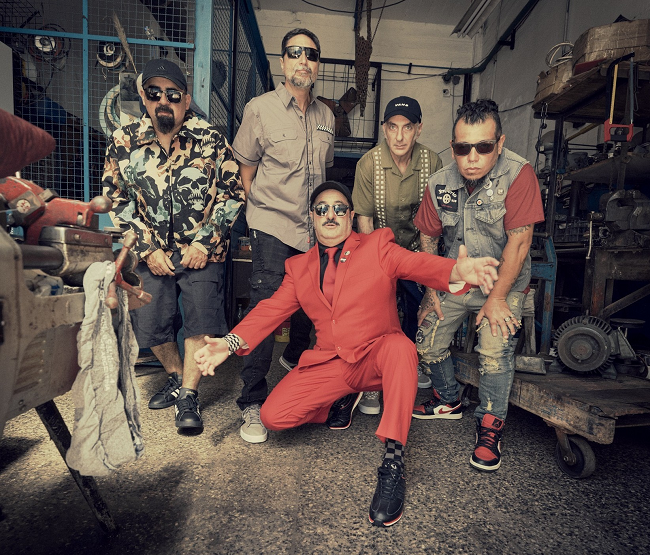 Calzones huellas ska juntos