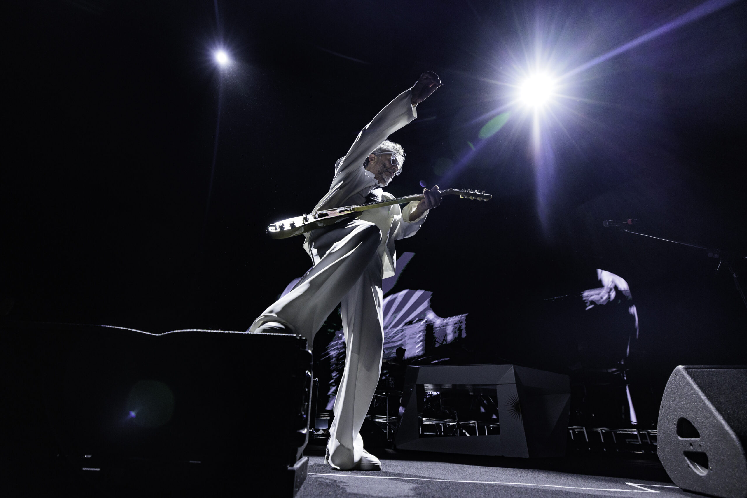 “Shine“: Fito Páez renace desde las cenizas; Análisis canción por canción del nuevo disco 21