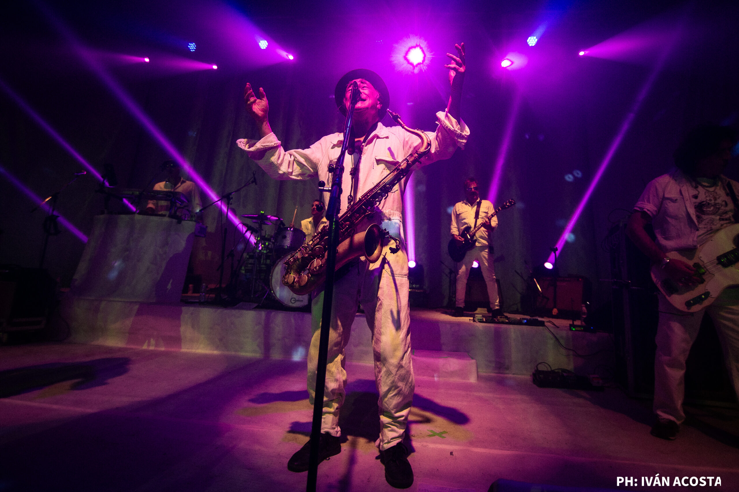 La Kermesse Redonda celebró 50 shows en el Teatro Flores y confirmó que el ritual ricotero sigue más vivo que nunca 98