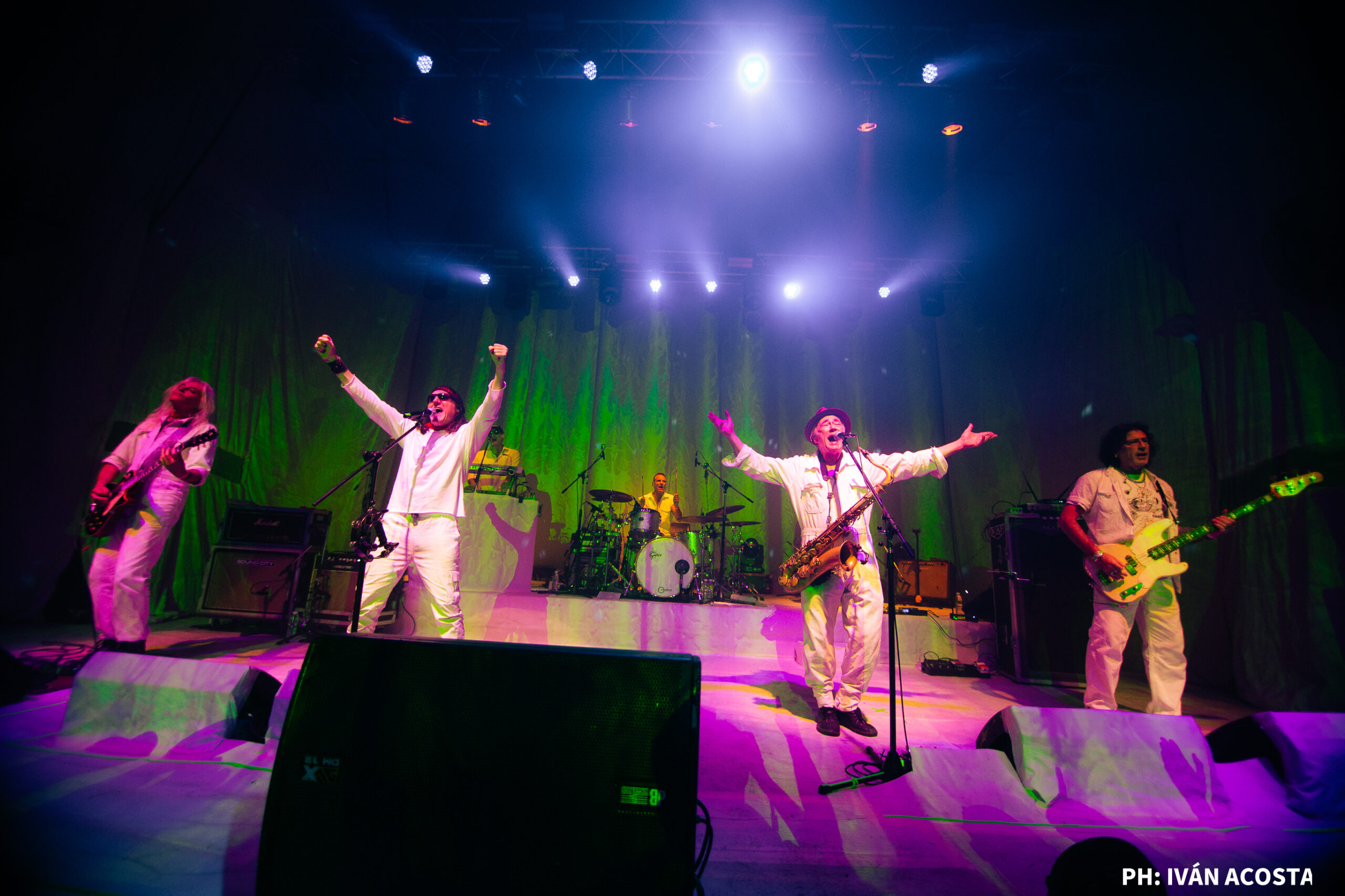La Kermesse Redonda celebró 50 shows en el Teatro Flores y confirmó que el ritual ricotero sigue más vivo que nunca 94