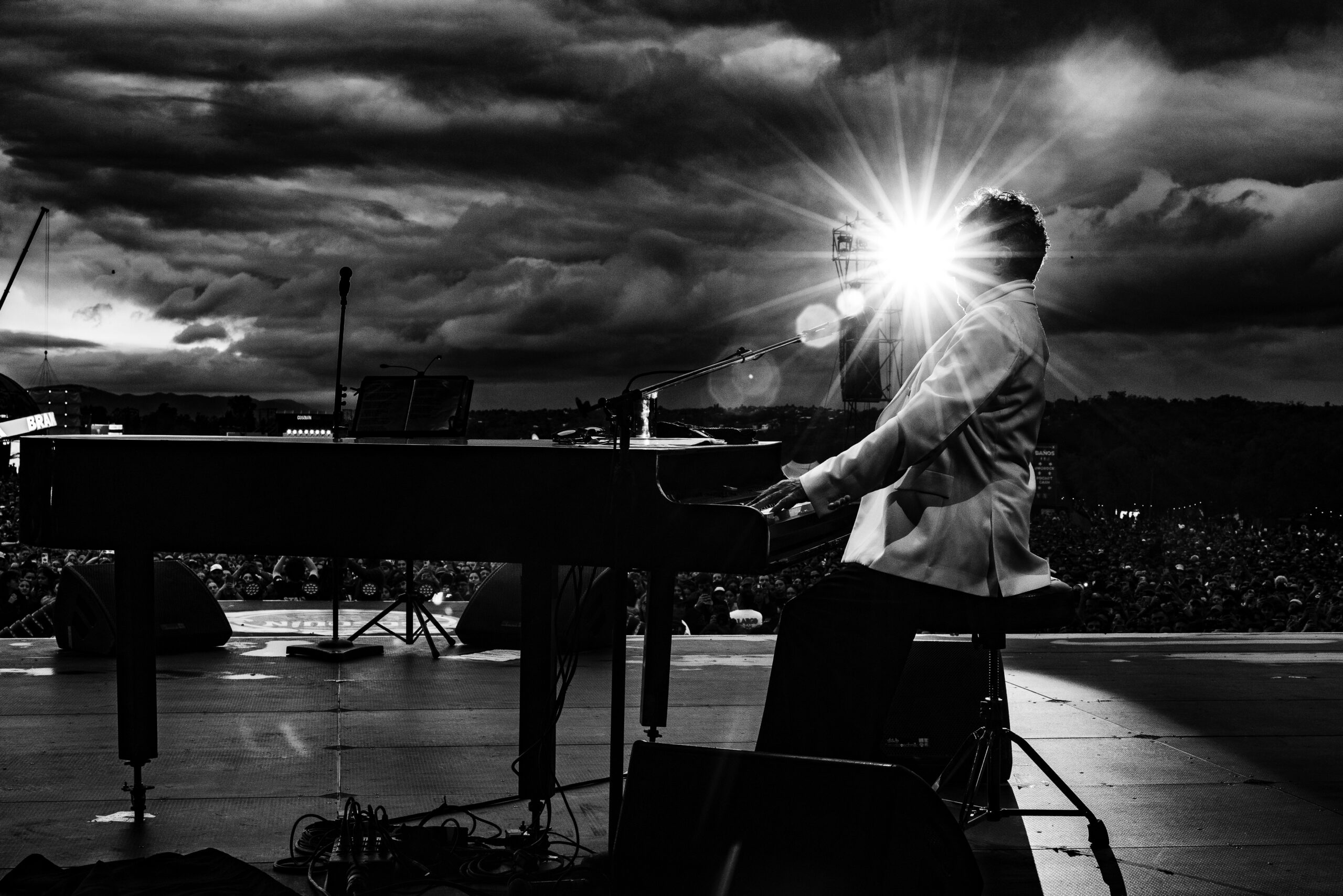 “Shine“: Fito Páez renace desde las cenizas; Análisis canción por canción del nuevo disco 22