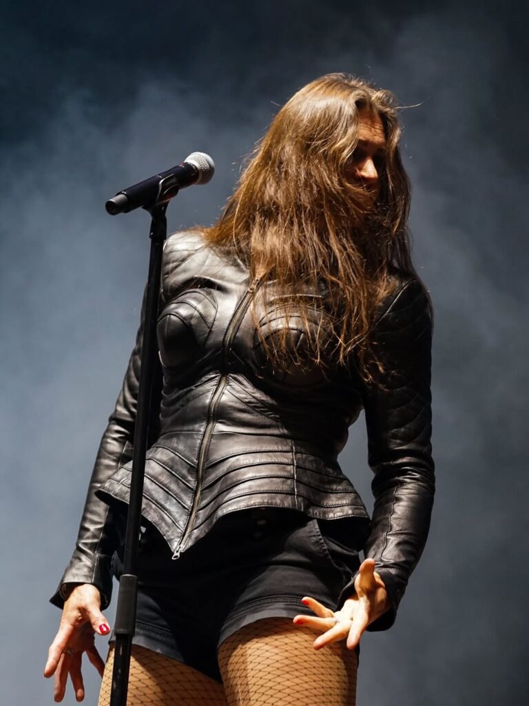 Floor Jansen llega a Argentina: La voz más poderosa del metal sinfónico en Teatro Flores en 2027 5 Floor Jansen